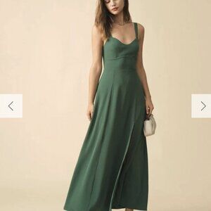 RIHOAS The Solid Color Side Slit Maxi Dress 3